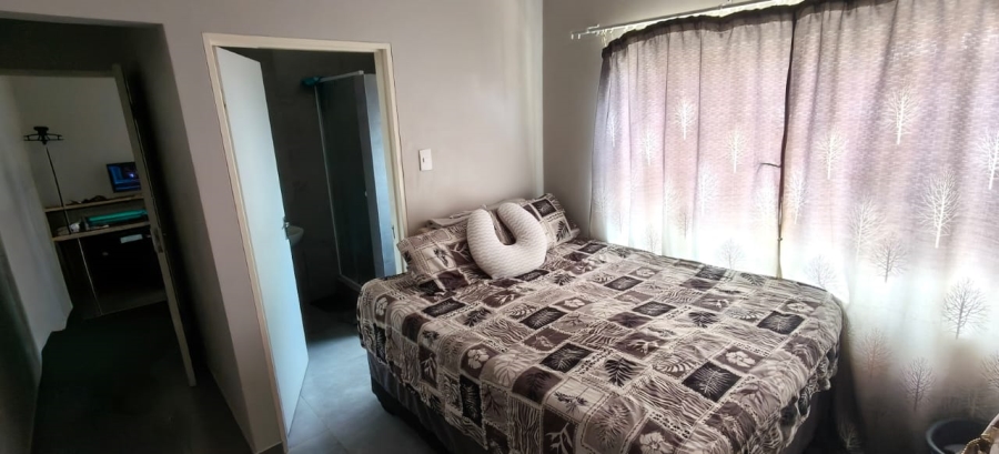 To Let 1 Bedroom Property for Rent in Oos Einde North West
